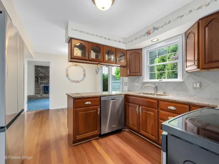 $999,900 | 318 Arlington Avenue, Elmhurst, IL 60126