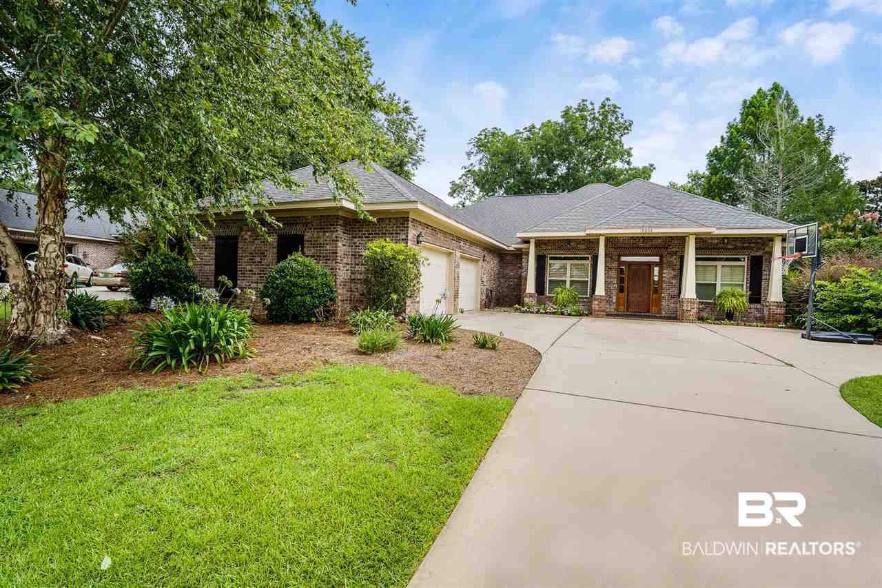 9054 Lake View Drive Fairhope, AL 36532 - Photo 28 of 29 Front Yard