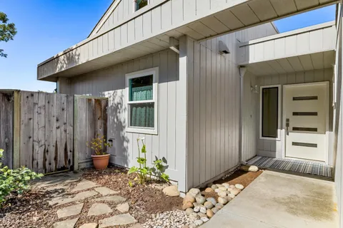 $899,000 | 710 Freeman Court, Santa Cruz, CA 95062