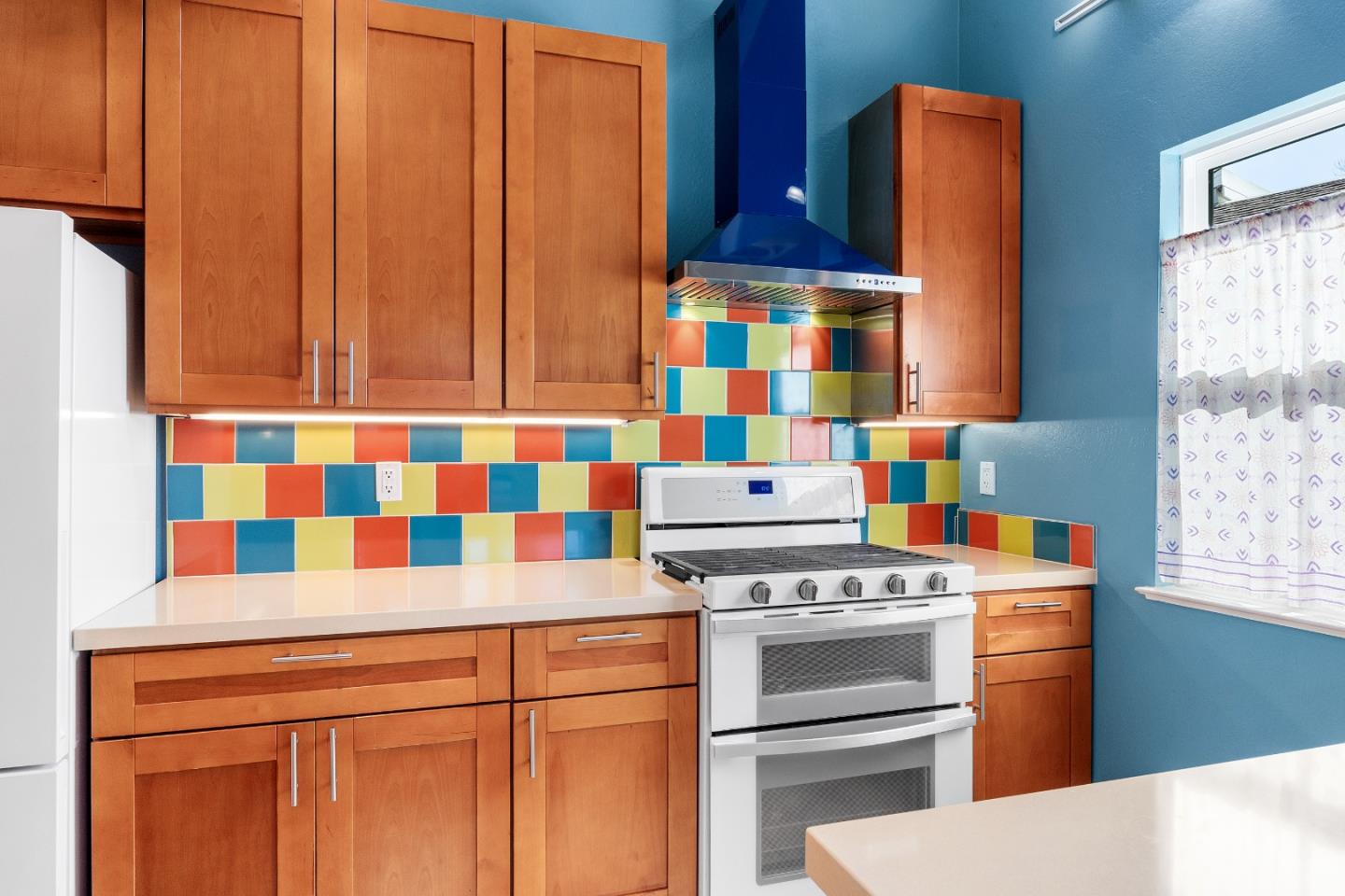 710 Freeman Court Santa Cruz, CA 95062 - Photo 5 of 18 a kitchen with a cabinets and appliances