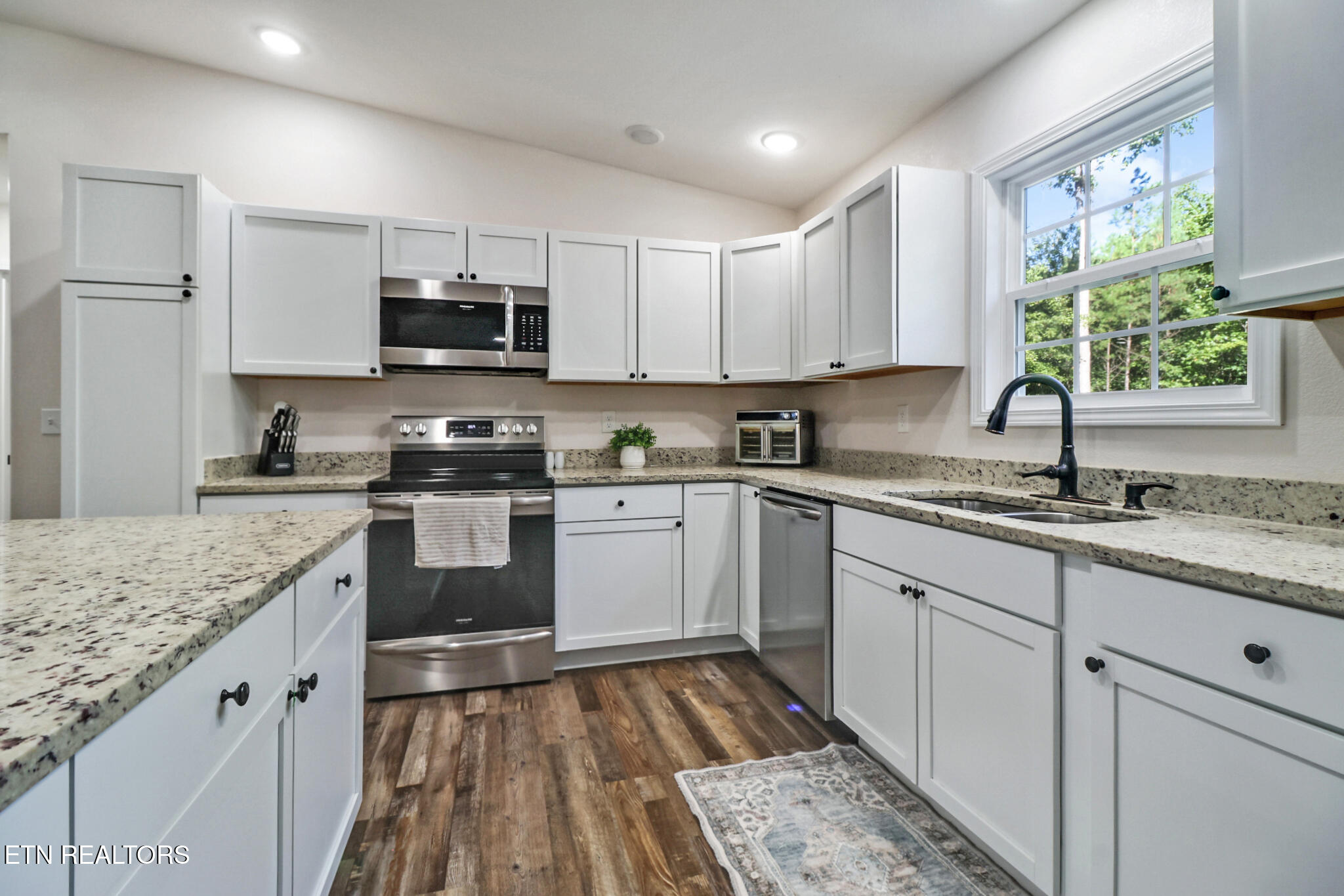 1068 Hargis Road Grimsley, TN 38565 - Photo 11 of 30 if1a5176-if1a5180