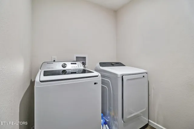 $349,900 | 1068 Hargis Road, Grimsley, TN 38565