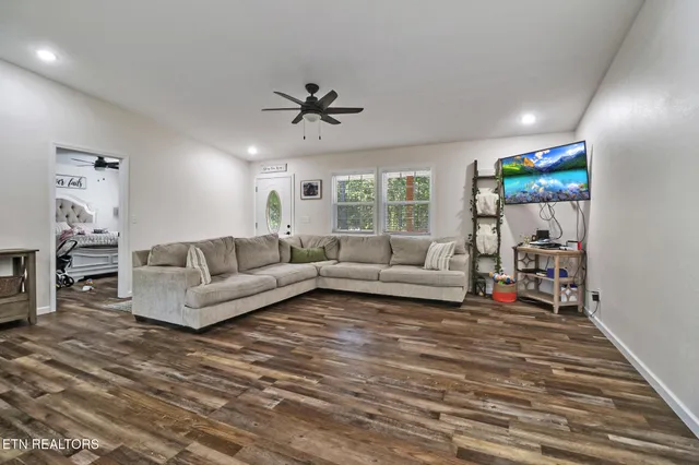 $349,900 | 1068 Hargis Road, Grimsley, TN 38565