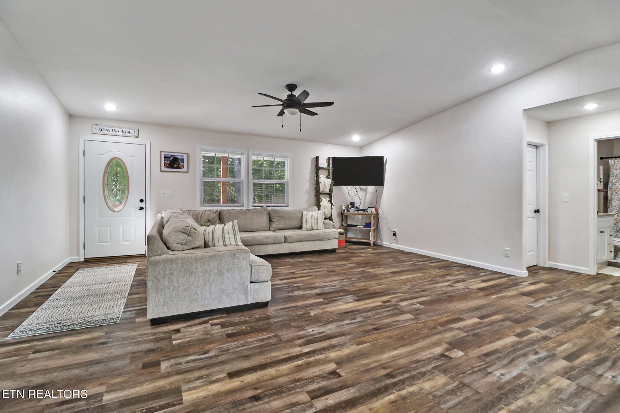 1068 Hargis Road Grimsley, TN 38565 - Photo 5 of 30 if1a5156-if1a5160