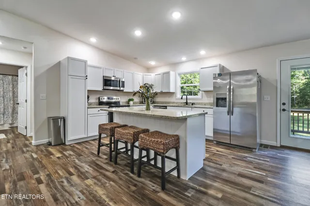 $349,900 | 1068 Hargis Road, Grimsley, TN 38565