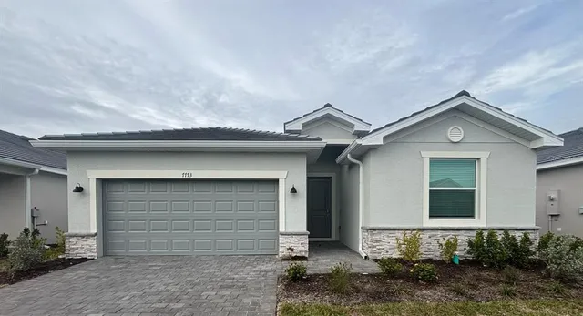 $2,950 | 7773 Lakes Edge Lane, Port Charlotte, FL 33981