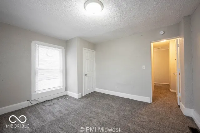 $999 | 240 North Beville Avenue, Indianapolis, IN 46201