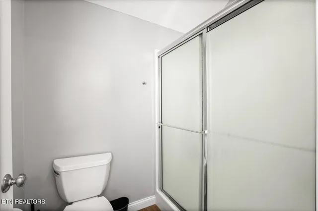 $839,000 | 163 North Deer Vlg Lane, La Follette, TN 37766