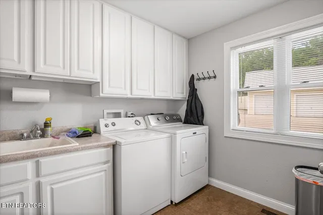 $839,000 | 163 North Deer Vlg Lane, La Follette, TN 37766