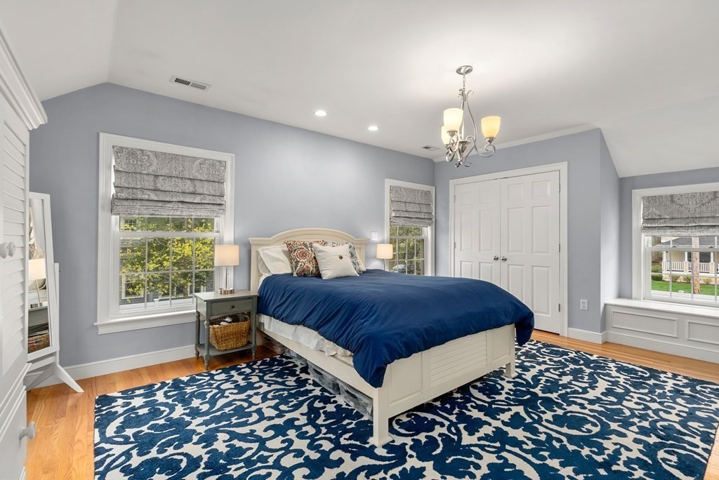 48 Shirley Road Wellesley, MA 02482 - Photo 14 of 33