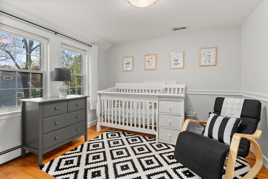 48 Shirley Road Wellesley, MA 02482 - Photo 23 of 33