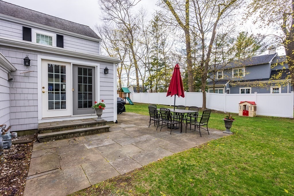 48 Shirley Road Wellesley, MA 02482 - Photo 32 of 33