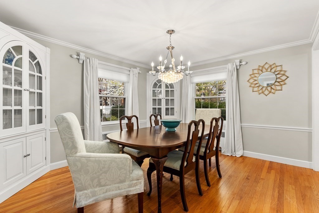 48 Shirley Road Wellesley, MA 02482 - Photo 8 of 33