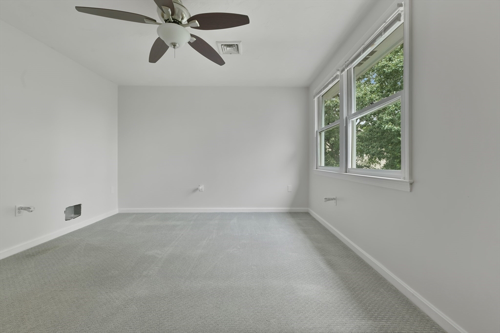 154 Bear Hill Road, Unit 306 Cumberland, RI 02864 - Photo 19 of 37