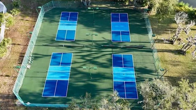 $189,900 | 151 Apache Court, Oak Hill, FL 32759