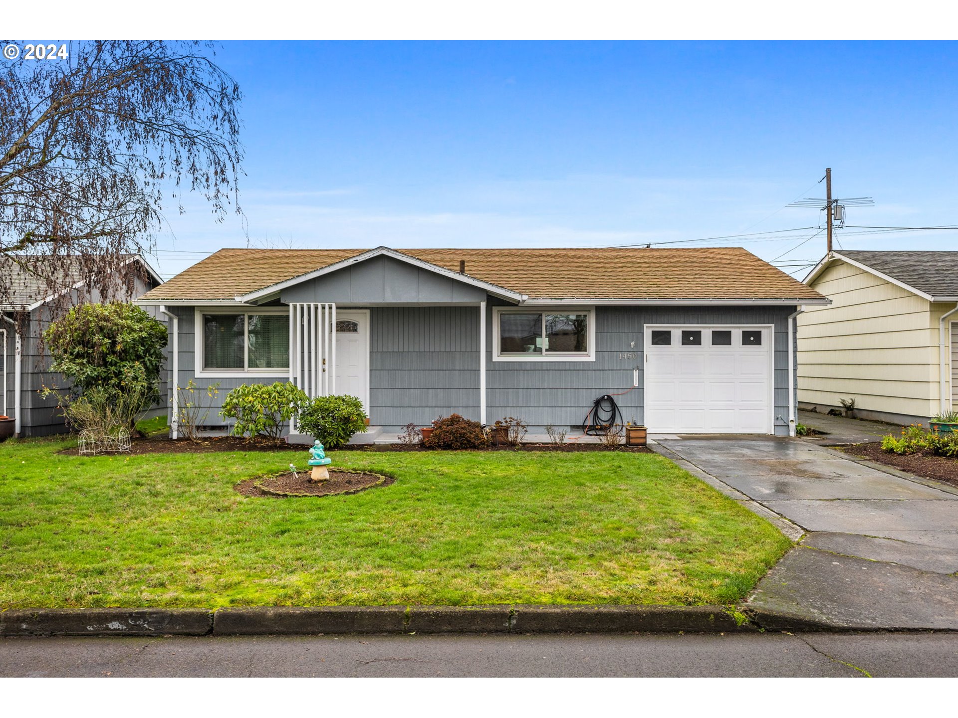 1450 Rainier Road Woodburn, OR 97071 - Photo 3 of 25 Gallery Image 3