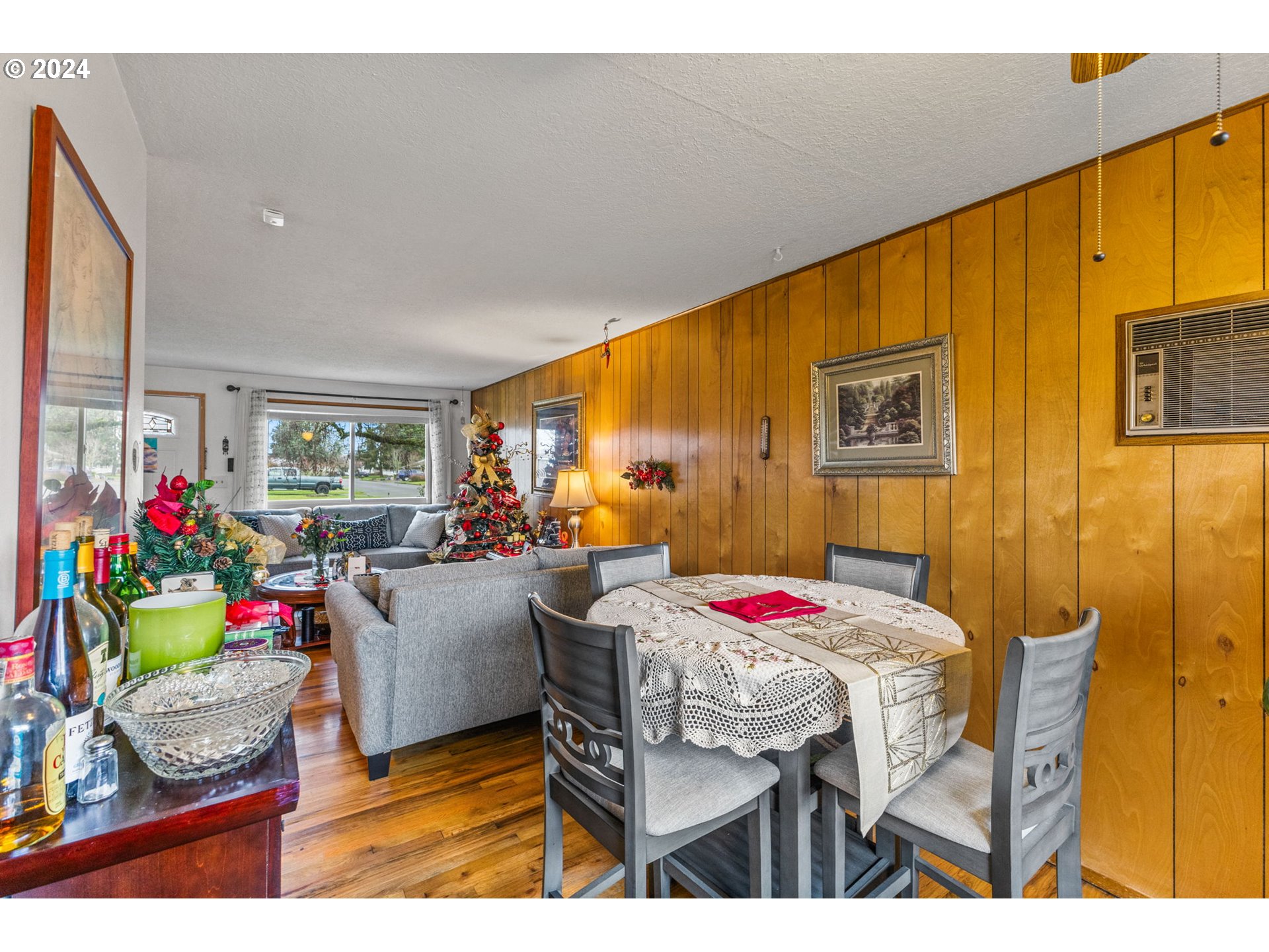 1450 Rainier Road Woodburn, OR 97071 - Photo 8 of 25 Gallery Image 8