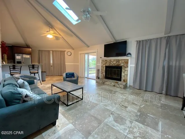 $2,200 | 704 Water Oak Drive, Panama City Beach, FL 32408