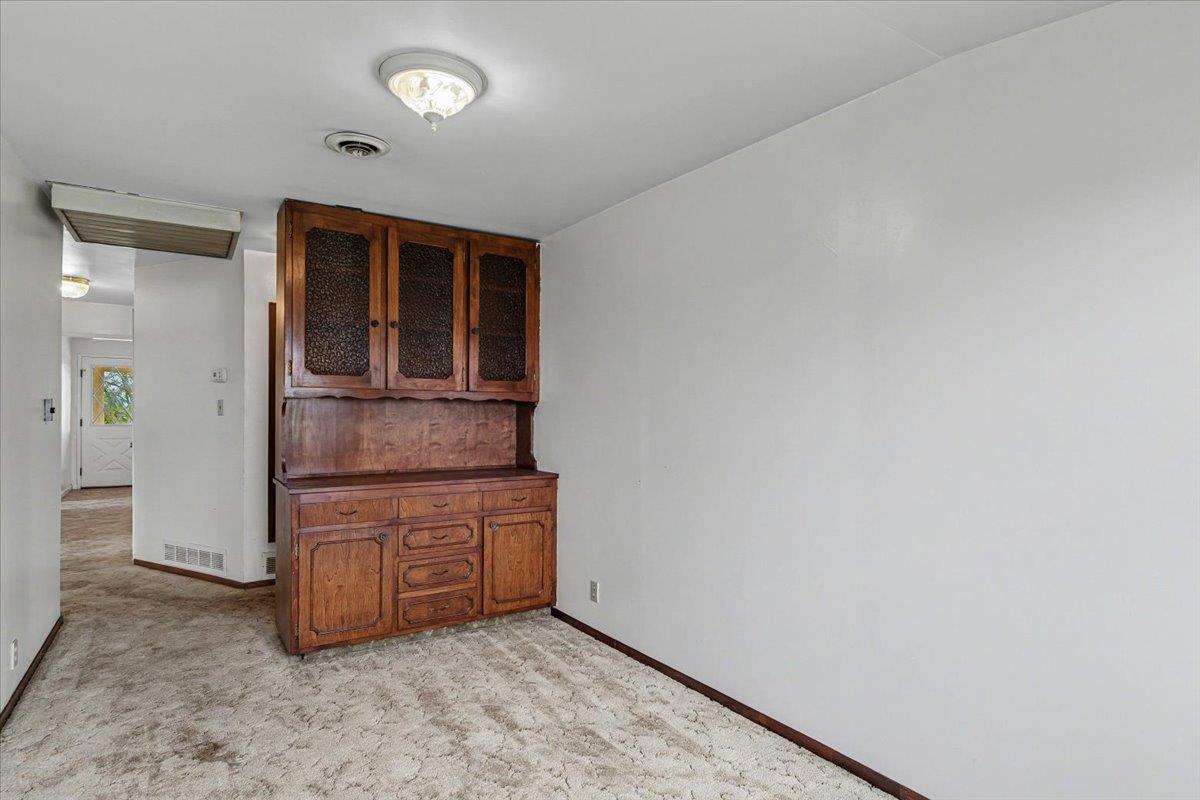 2679 Lobo Avenue Merced, CA 95348 - Photo 23 of 88 Formal Dining Room