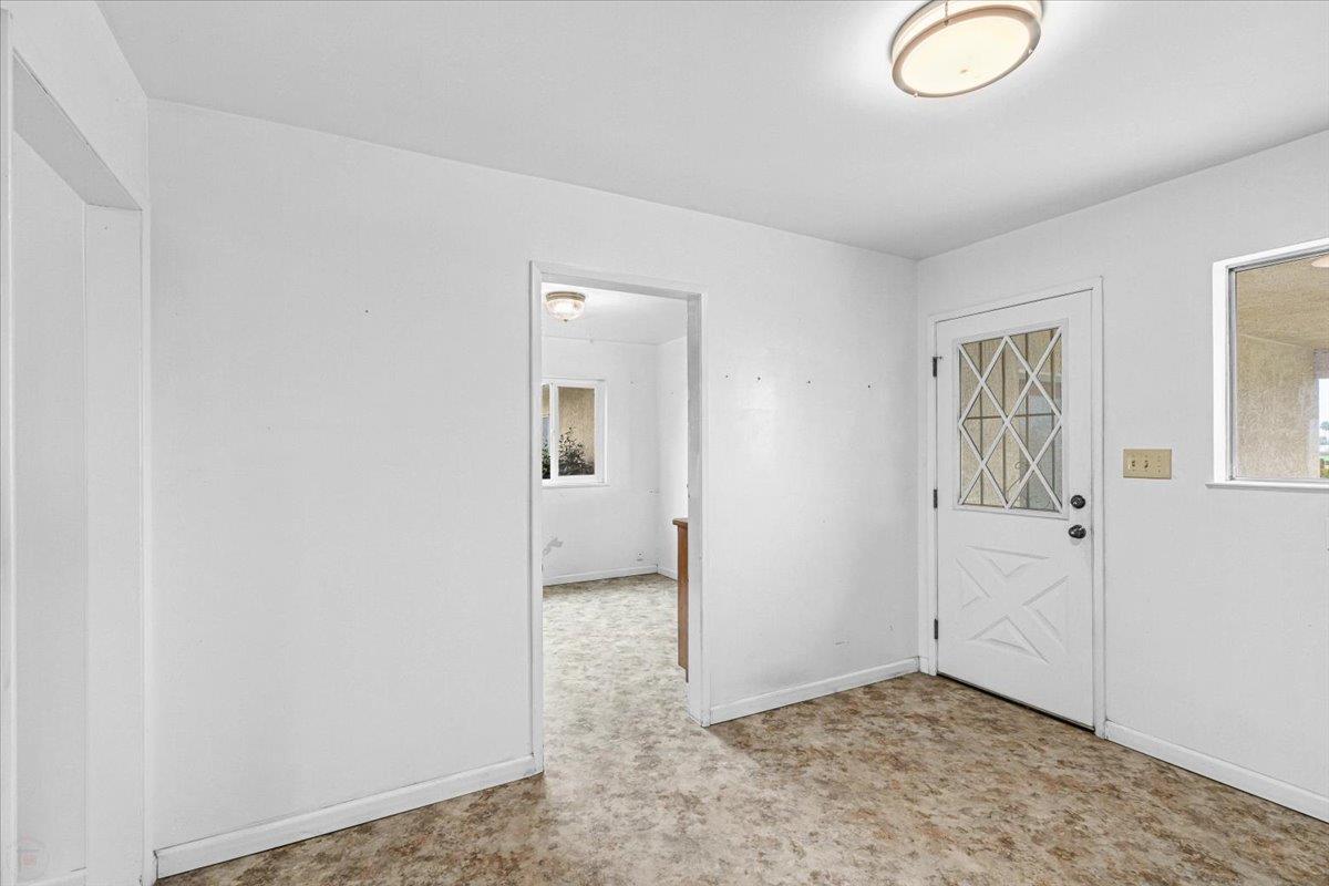 2679 Lobo Avenue Merced, CA 95348 - Photo 41 of 88 Mud Room