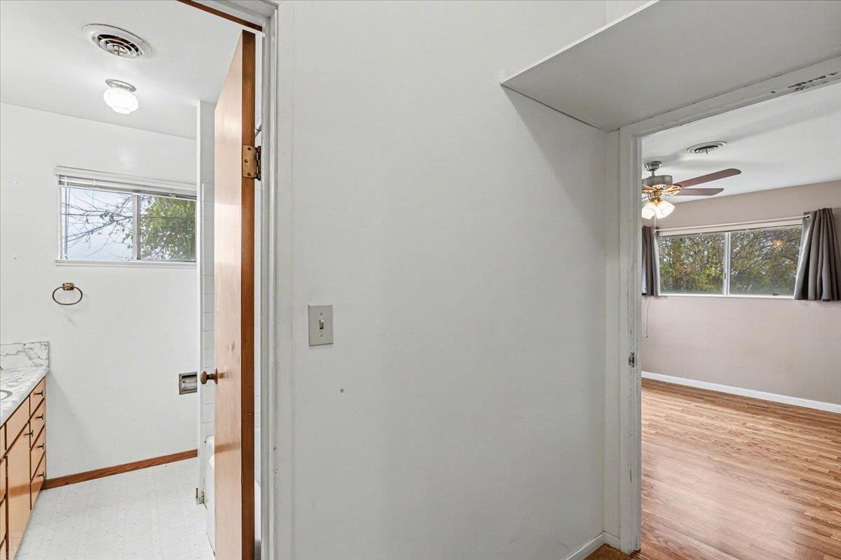 2679 Lobo Avenue Merced, CA 95348 - Photo 51 of 88 Bathroom 02 + Primary Bedroom
