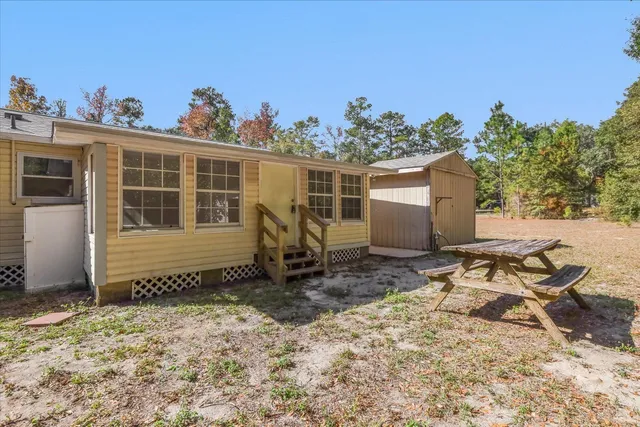 $179,000 | 179 Davidson Street, Quincy, FL 32351