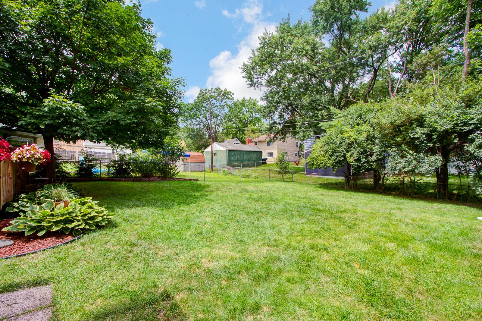 976 Caniff Road Columbus, OH 43221 - Photo 27 of 33 Gallery Image 27