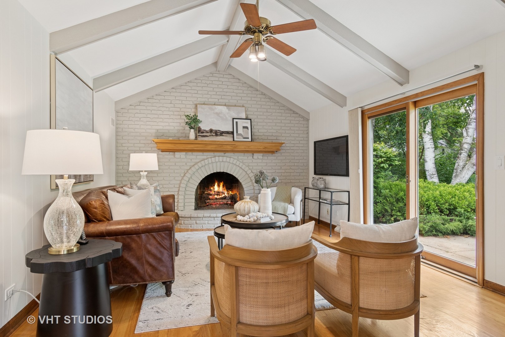 1109 East Gartner Road Naperville, IL 60540 - Photo 9 of 20