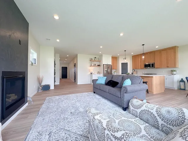 $509,900 | 3617 Meadow Sage Court Southeast, Rochester, MN 55904