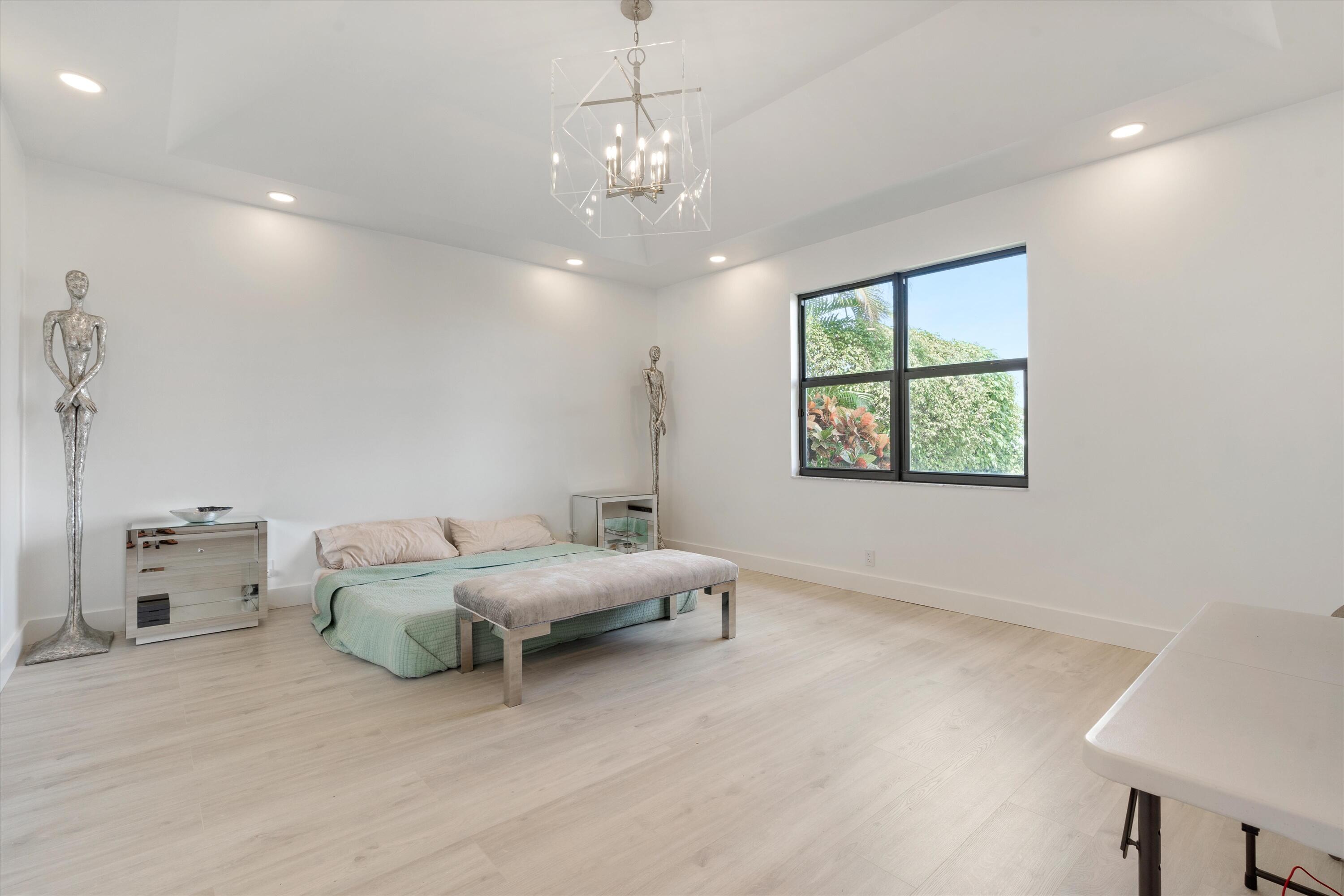 17087 Ryton Lane Boca Raton, FL 33496 - Photo 14 of 25 Primary Bedroom