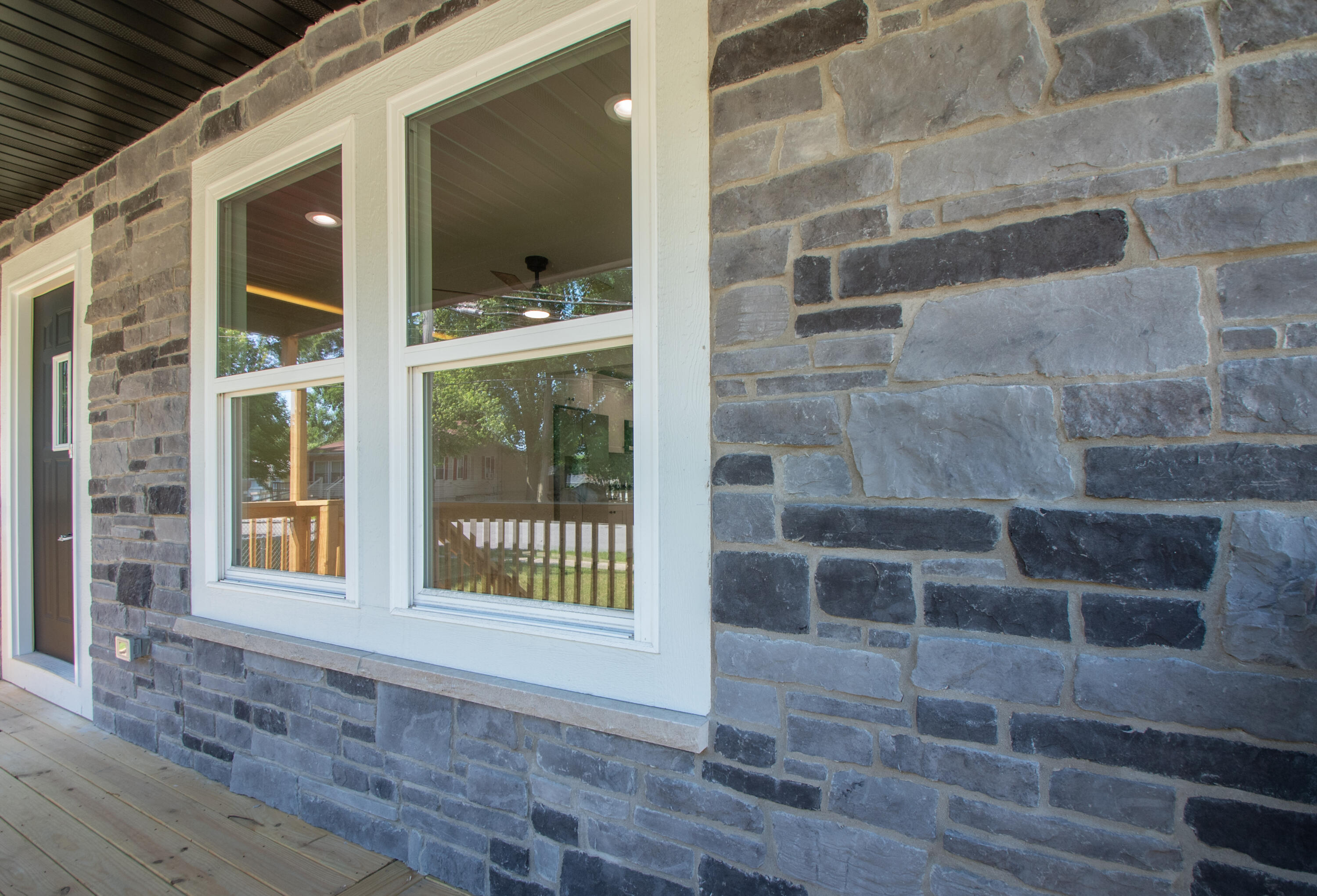 3861 Liverpool Road Lake Station, IN 46405 - Photo 6 of 48 3000x2043