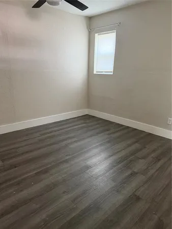 $1,400 | 204 East 5th Street, Springtown, TX 76082