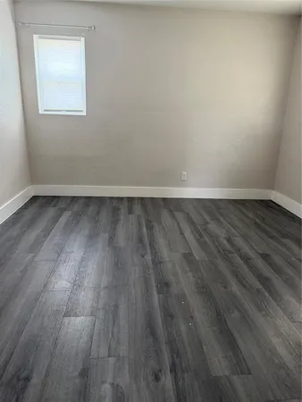 $1,400 | 204 East 5th Street, Springtown, TX 76082