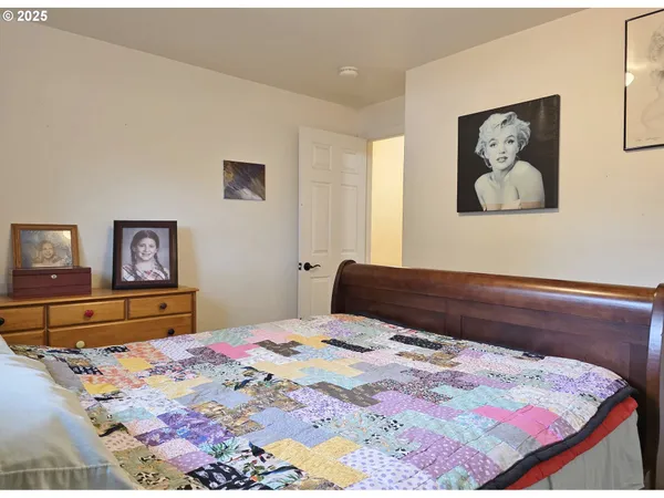 $410,000 | 795 Red Cedar Court, Eugene, OR 97402