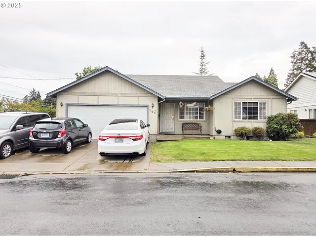 $410,000 | 795 Red Cedar Court, Eugene, OR 97402