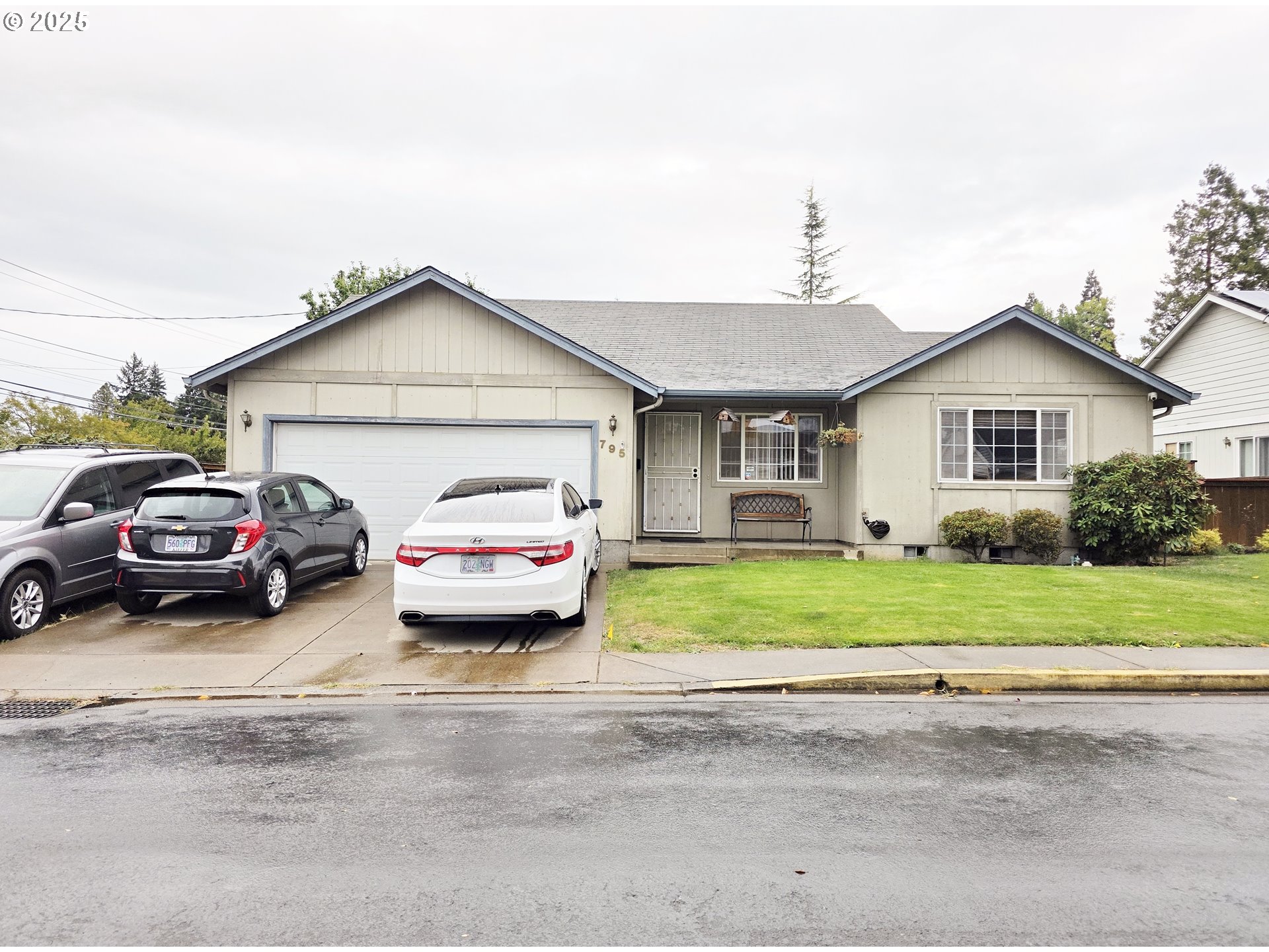 795 Red Cedar Court Eugene, OR 97402 - Photo 30 of 32