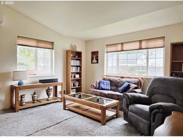 $410,000 | 795 Red Cedar Court, Eugene, OR 97402