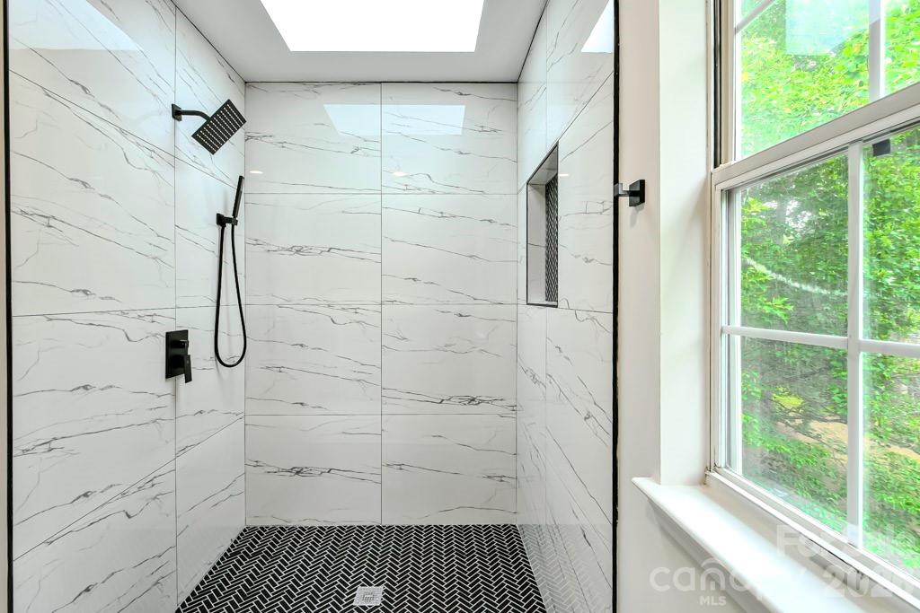 6020 Running Deer Road Charlotte, NC 28214 - Photo 13 of 20 Gallery Image 13
