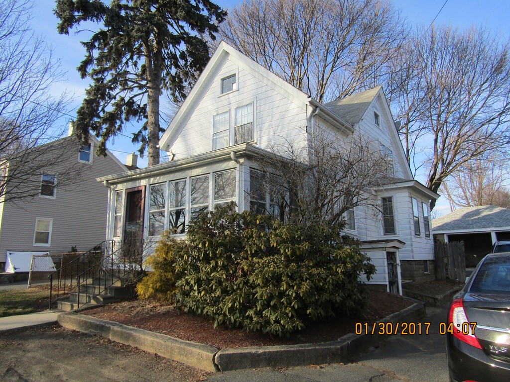 435 Elliott Street Beverly, MA 01915 - Photo 1 of 14 Gallery Image 1