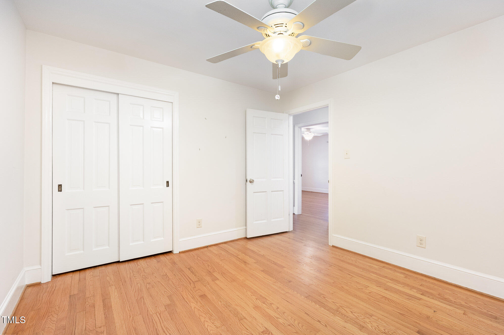 2133 Ridge Road Raleigh, NC 27607 - Photo 20 of 22 017_cj4a6261-edit_645