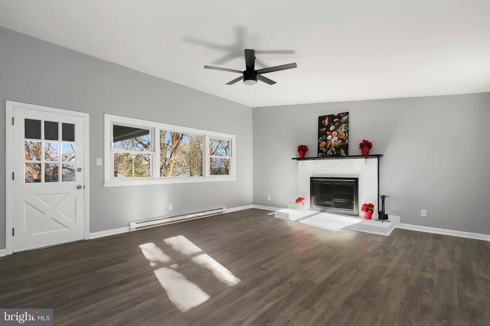 1702 Flora Lane Silver Spring, MD 20910 - Photo 13 of 38