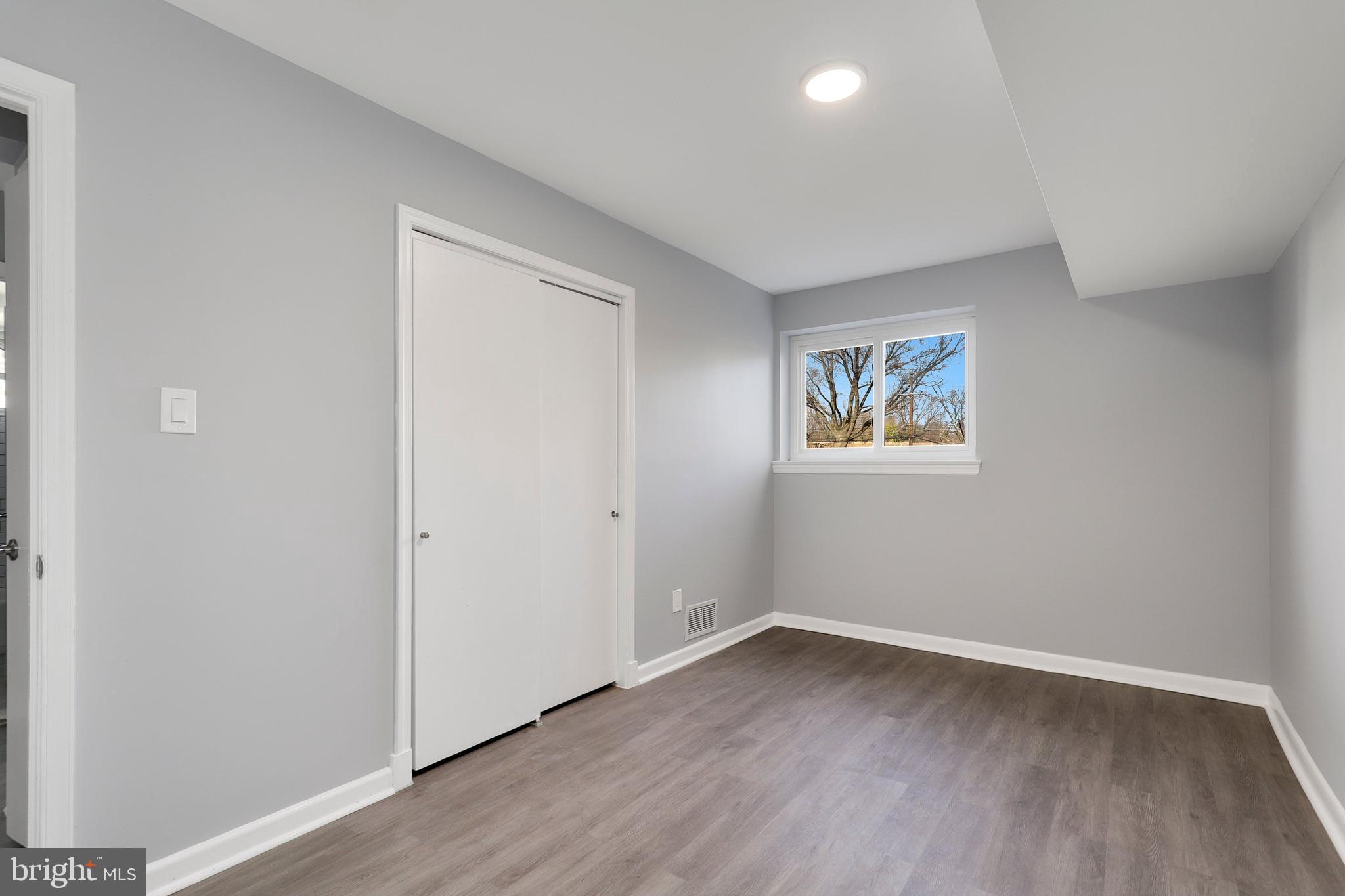 1702 Flora Lane Silver Spring, MD 20910 - Photo 18 of 38