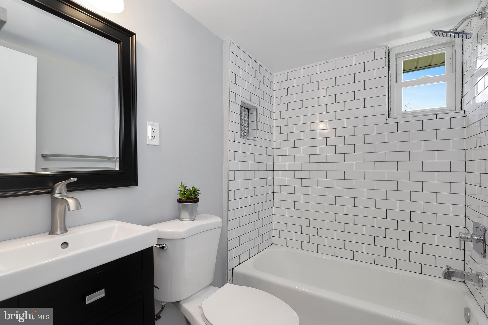 1702 Flora Lane Silver Spring, MD 20910 - Photo 22 of 38