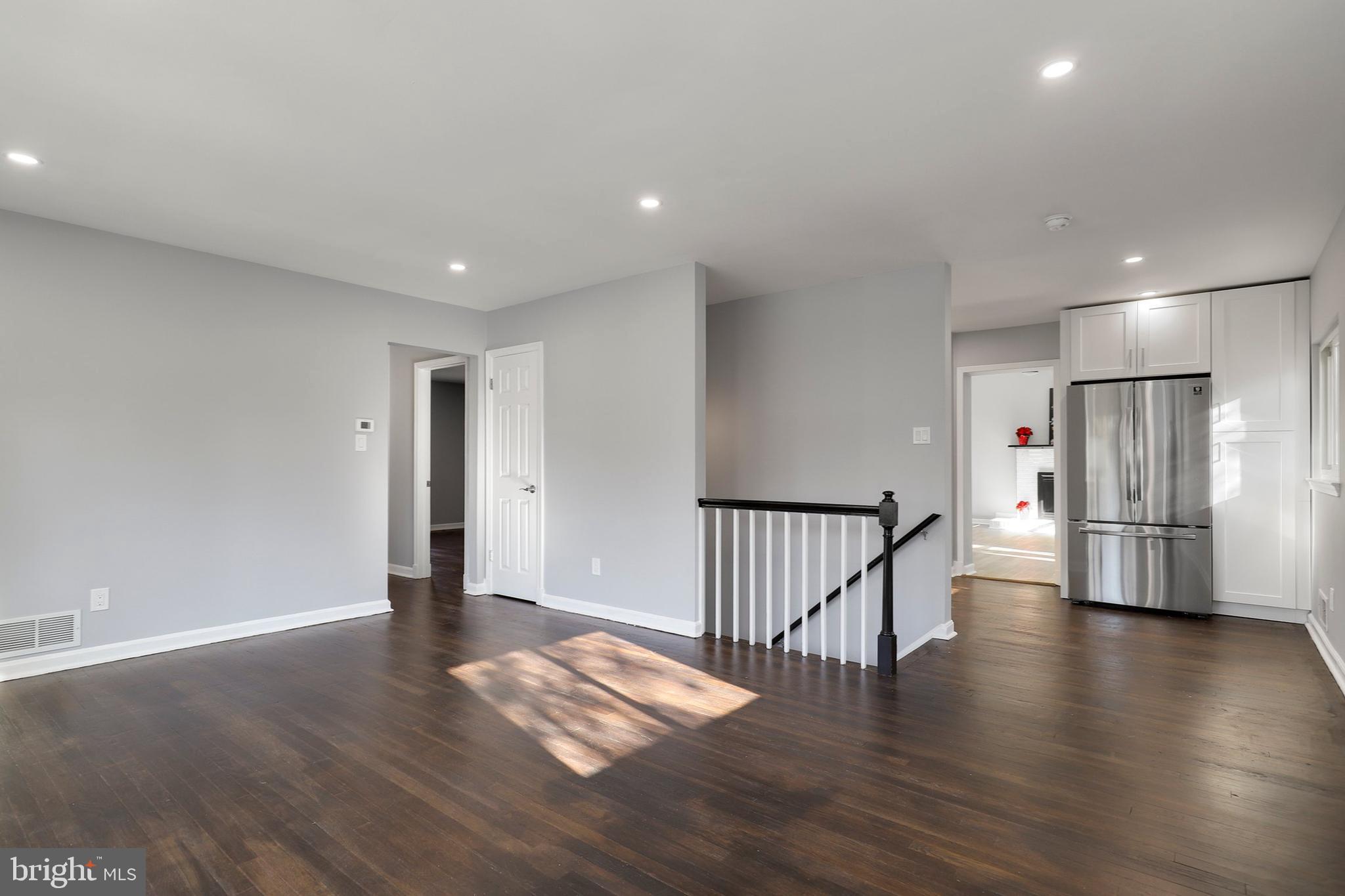 1702 Flora Lane Silver Spring, MD 20910 - Photo 4 of 38