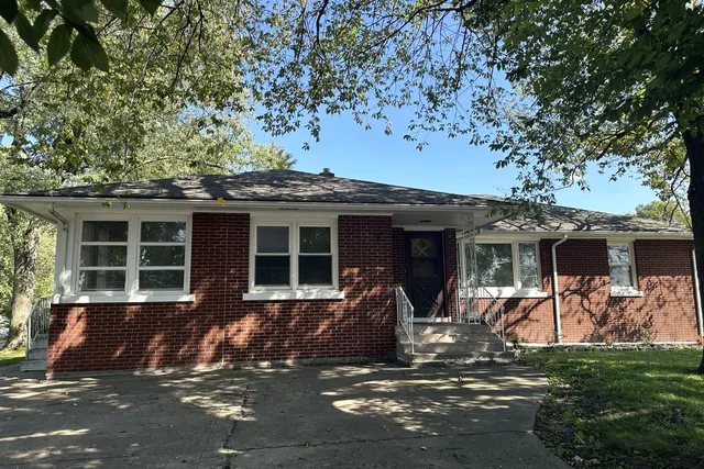 $297,000 | 9505 Kennedy Avenue, Highland, IN 46322