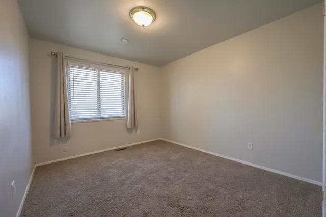 $389,900 | 1405 California Way, Green River, WY 82935