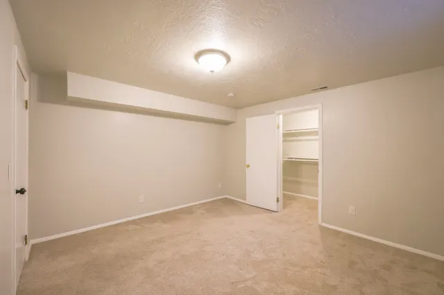 $389,900 | 1405 California Way, Green River, WY 82935