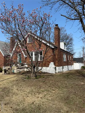 $2,175 | 5601 Tholozan Avenue, St. Louis, MO 63109
