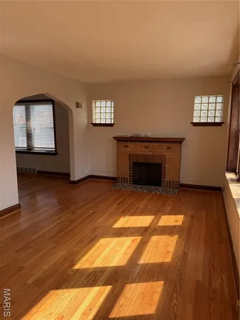 $2,175 | 5601 Tholozan Avenue, St. Louis, MO 63109