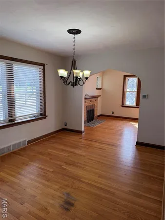 $2,175 | 5601 Tholozan Avenue, St. Louis, MO 63109